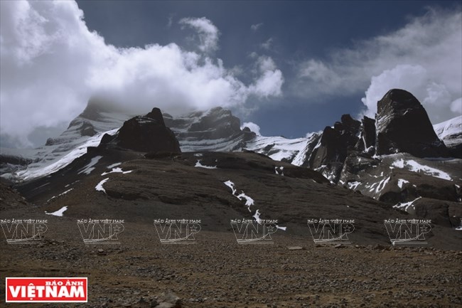 H&agrave;nh tr&igrave;nh chi&ecirc;m b&aacute;i ngọn n&uacute;i thi&ecirc;ng Kailash ở T&acirc;y Tạng - Ảnh 3.