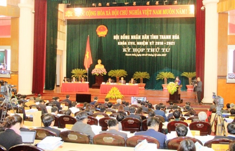 Bí thư Thanh Hóa phê Giám đốc Sở TN-MT ngứa lưng lại gãi bụng - Ảnh 2.