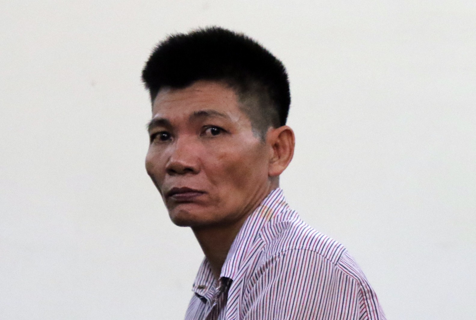 Nổ súng truy sát tài xế xe ôm, Minh "lâu đài" hầu tòa
