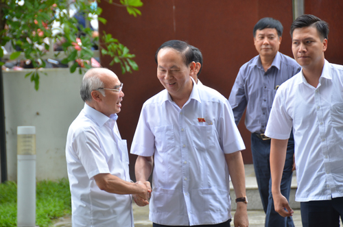 Đề nghị công khai tài sản quan chức