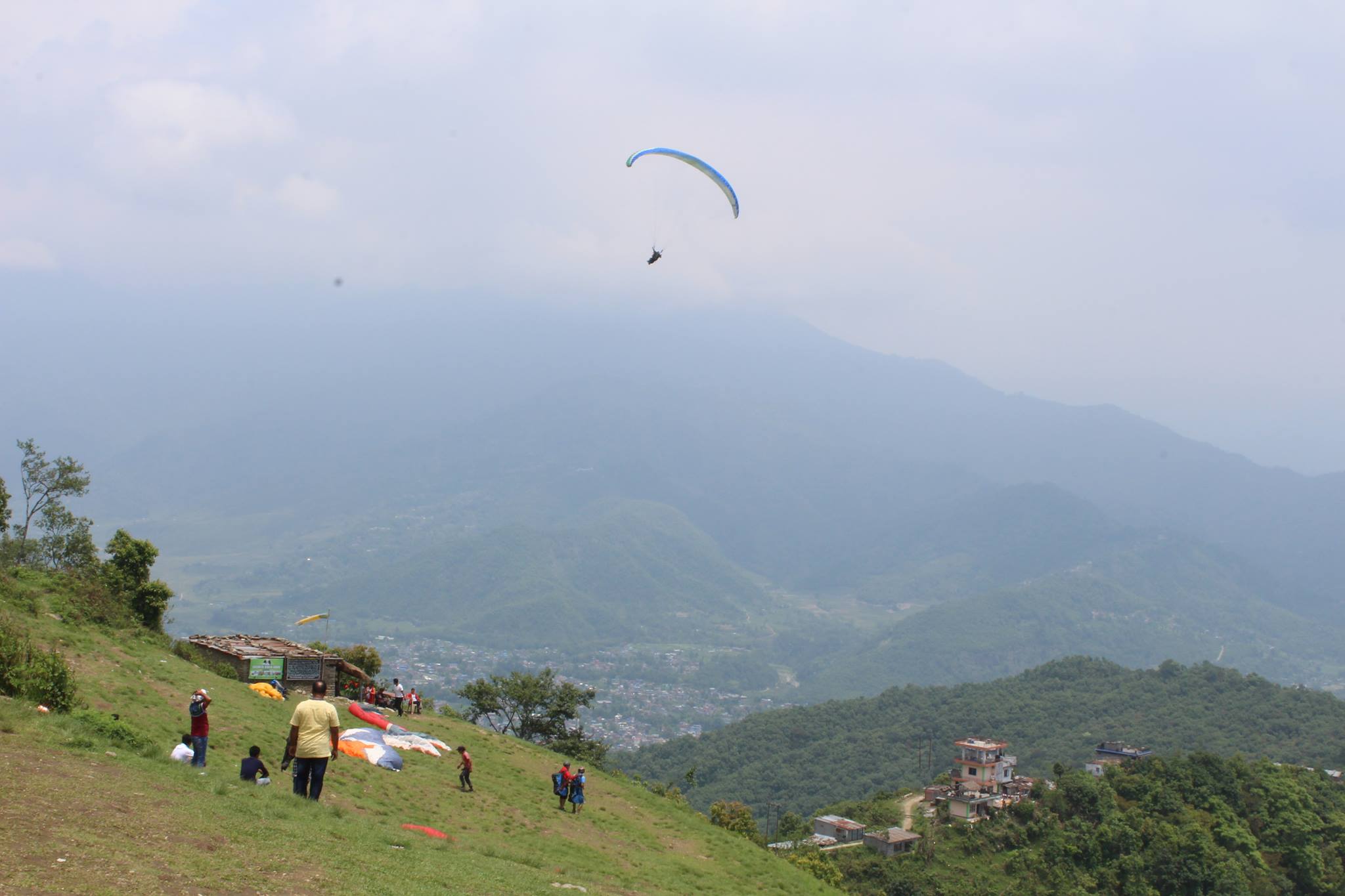 Cuốc bộ và quá giang ở Nepal - Ảnh 34.