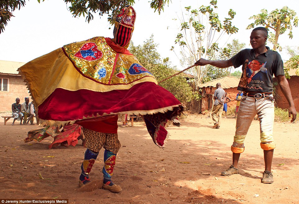 Bí ẩn "hồn ma sống" vùng Benin