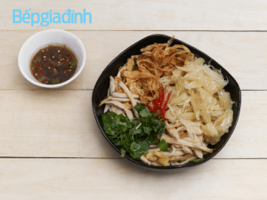 M&oacute;n chay: C&aacute;ch l&agrave;m gỏi bưởi chay ngon - Ảnh 4.