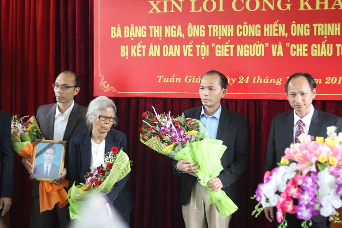 Xin lỗi 3 mẹ con bị &aacute;n oan giết cha suốt 28 năm - Ảnh 3.