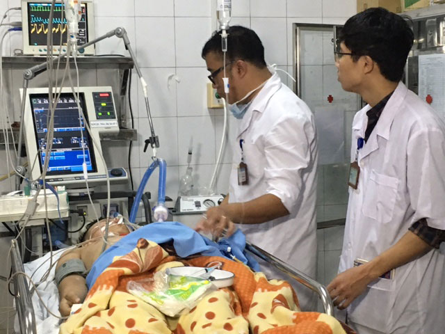 Nhậu quá hóa... côn đồ