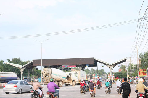 Trạm thu phí BOT lắm tai tiếng: Minh bạch để sửa sai - Ảnh 1.