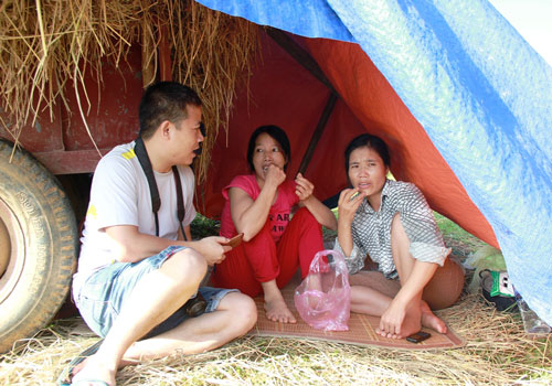 Tan hoang v&ugrave;ng rốn lũ - Ảnh 1.