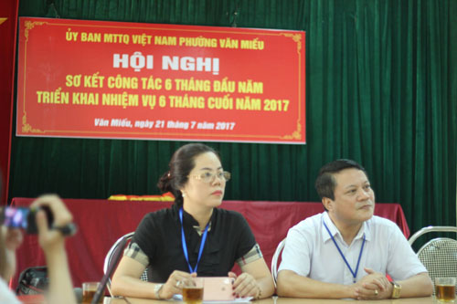 Vụ gây khó cấp giấy khai tử: Đình chỉ phó chủ tịch UBND phường Văn Miếu