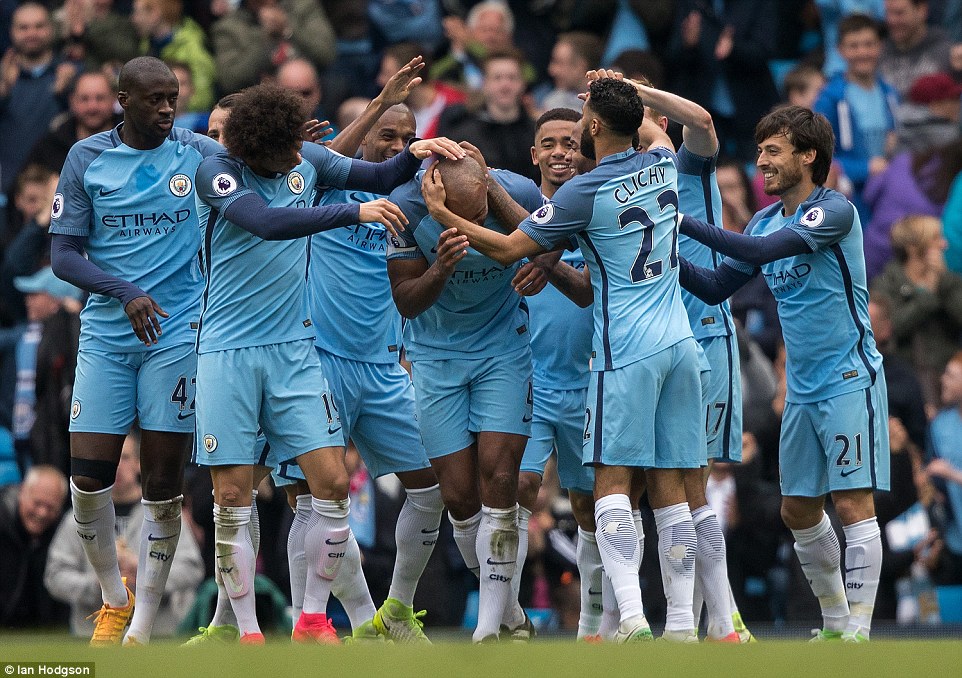 D&agrave;n sao tỏa s&aacute;ng, Man City v&agrave;o tốp 3 Premier League - Ảnh 1.