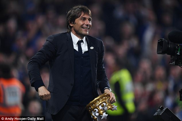 Conte: Terry là huyền thoại tuyệt vời
