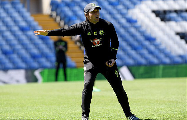 Conte được Chelsea thưởng đậm trước đại chiến Arsenal - Ảnh 1.