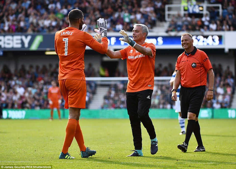 Mourinho l&agrave;m thủ m&ocirc;n, đội nh&agrave; thủng lưới liền 6 b&agrave;n - Ảnh 5.