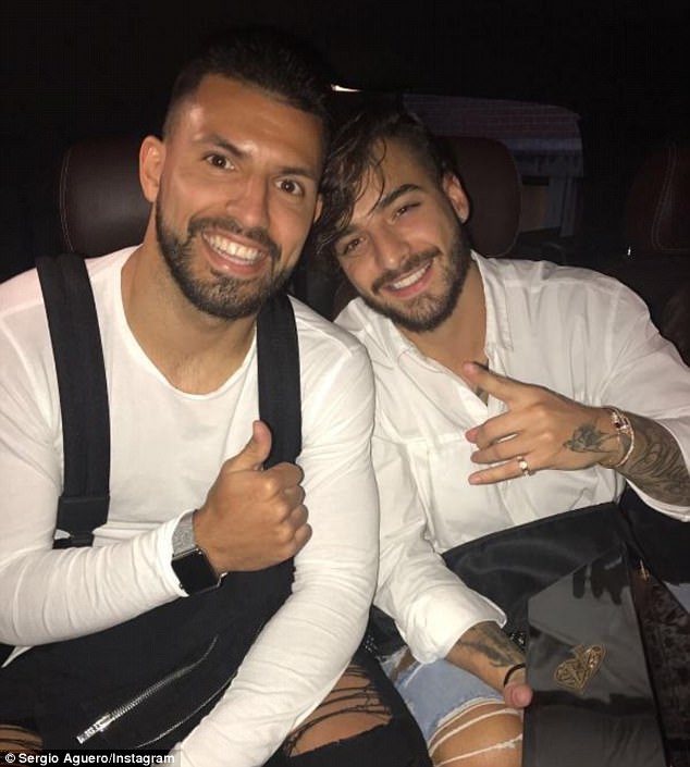 Guardiola kh&ocirc;ng lo lắng khi vắng Aguero - Ảnh 3.