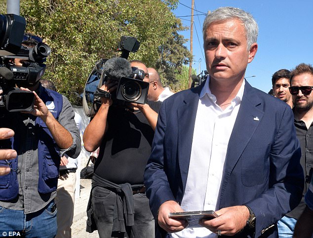 C&oacute; một con đường mang t&ecirc;n Mourinho - Ảnh 3.