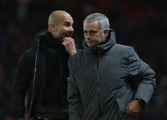 Guardiola ám chỉ M.U của Mourinho không muốn chơi bóng