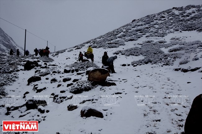 H&agrave;nh tr&igrave;nh chi&ecirc;m b&aacute;i ngọn n&uacute;i thi&ecirc;ng Kailash ở T&acirc;y Tạng - Ảnh 5.