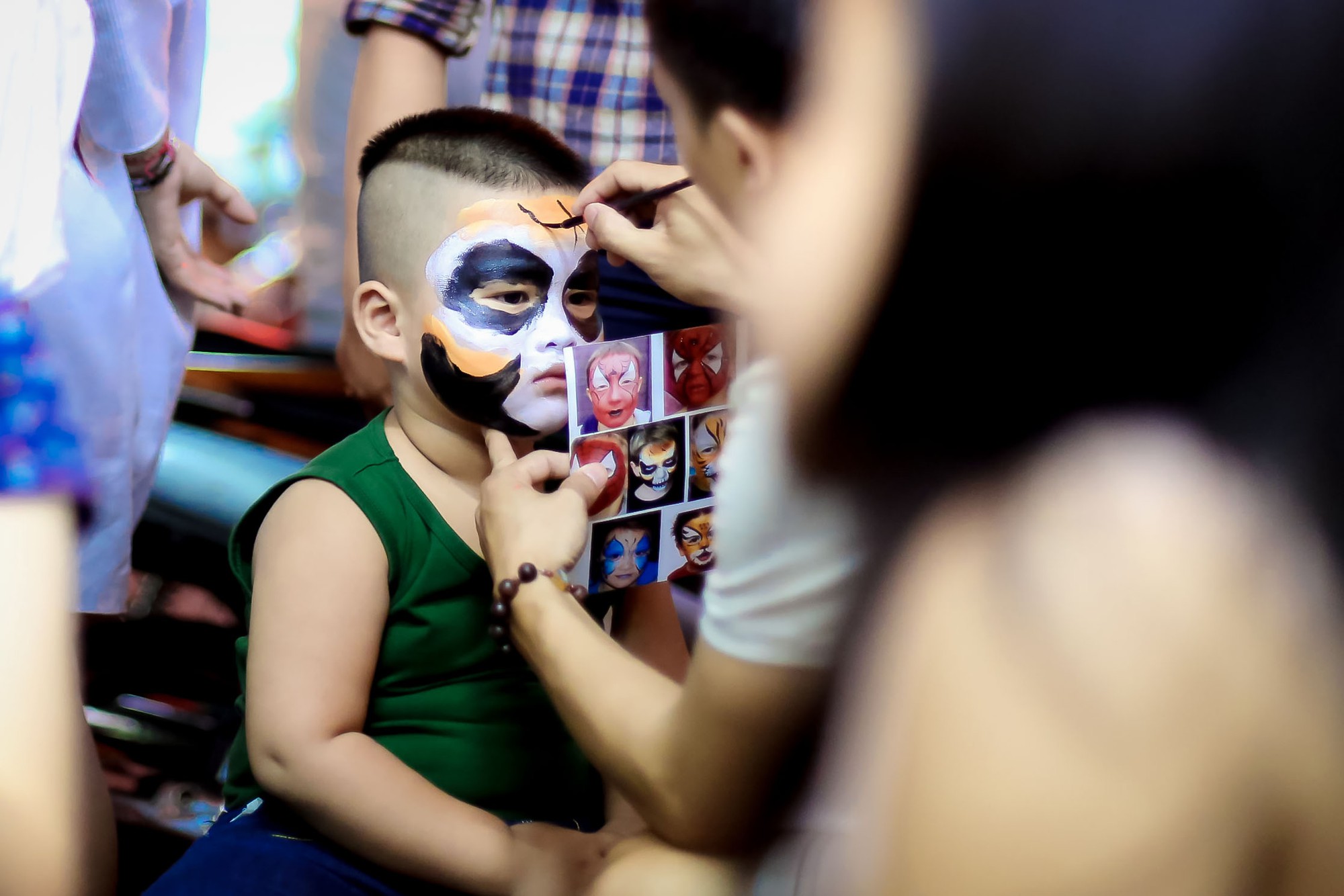 Ai sướng nhất đêm Halloween ở Sài Gòn? - Ảnh 2.
