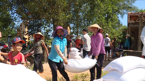 Đến hẹn lại... xin cứu đói
