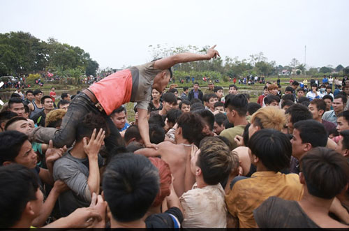 Loay hoay quản lý lễ hội