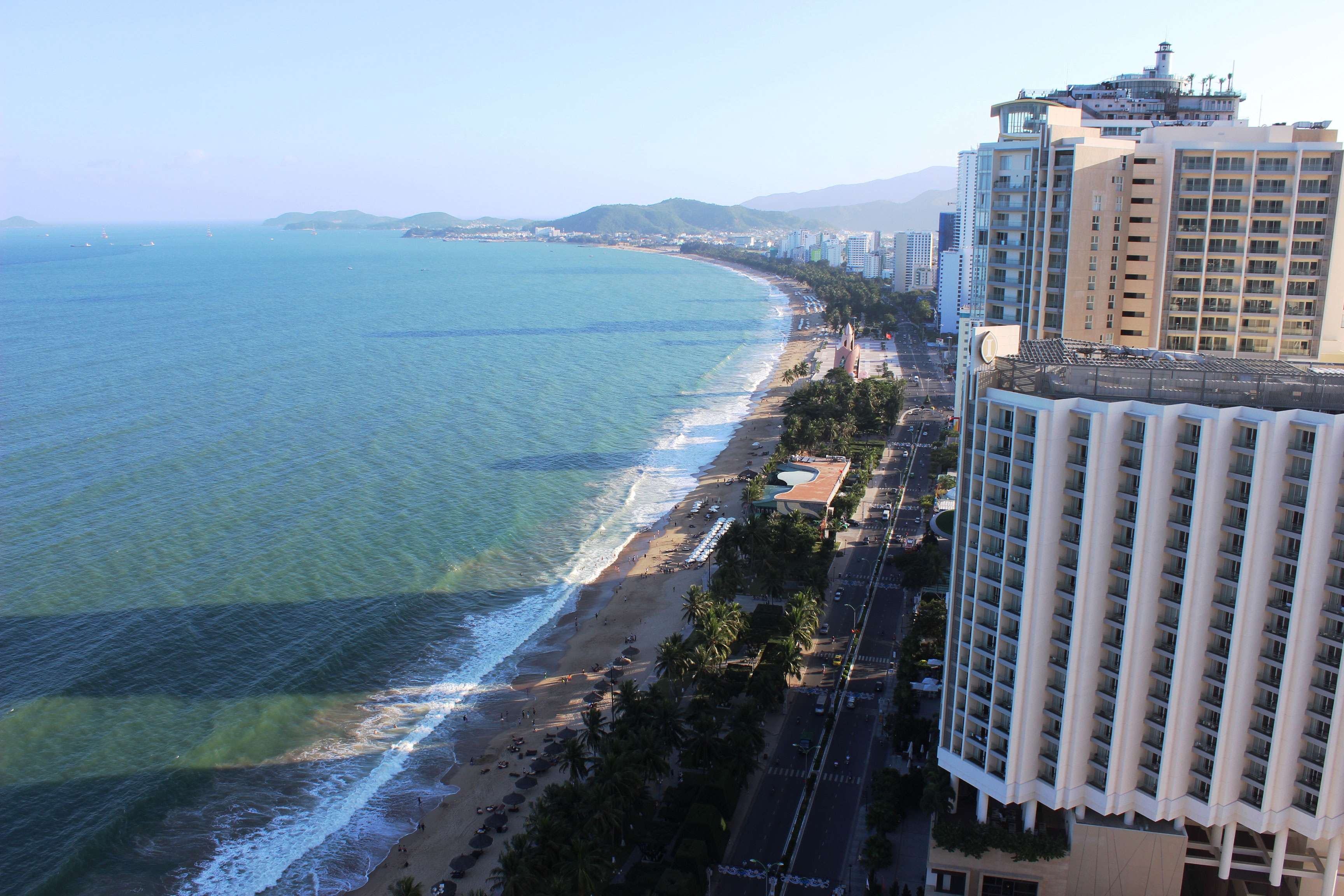 Đề xuất lấn vịnh Nha Trang: “Thấy ông nào hay nhất thì thuê”