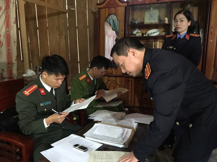 Khai khống ăn tiền đền bù dự án thủy điện Sơn La