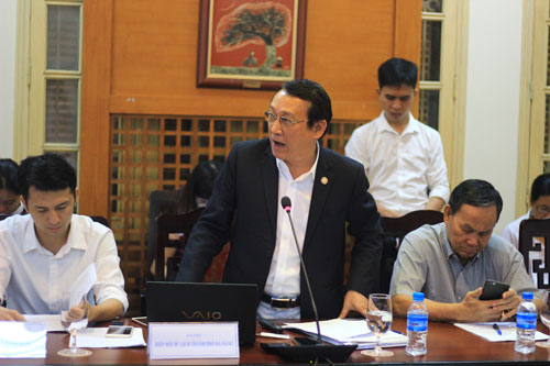 Sơn Trà: Bảo tồn đối đầu phát triển