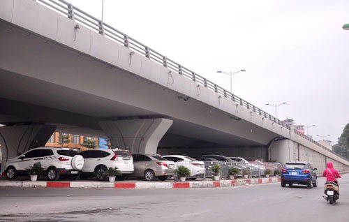 Quyết lấy lại… gầm cầu!