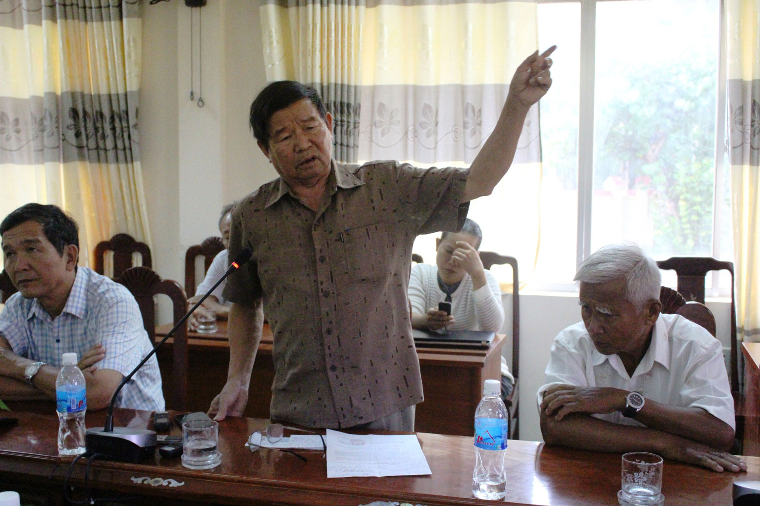 Góp ý xây dựng nhưng lãnh đạo nghĩ ngược lại...