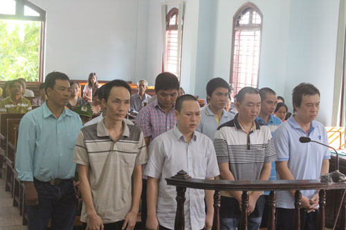 Mãi lộ tiền tỉ, 7 cựu TTGT kháng cáo xin giảm nhẹ - Ảnh 1.