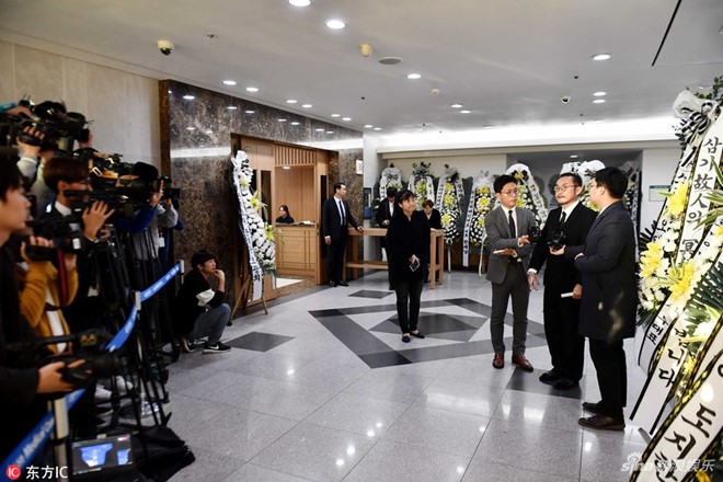 Nhiều sao Hàn tiễn đưa Kim Joo Hyuk - Ảnh 3.