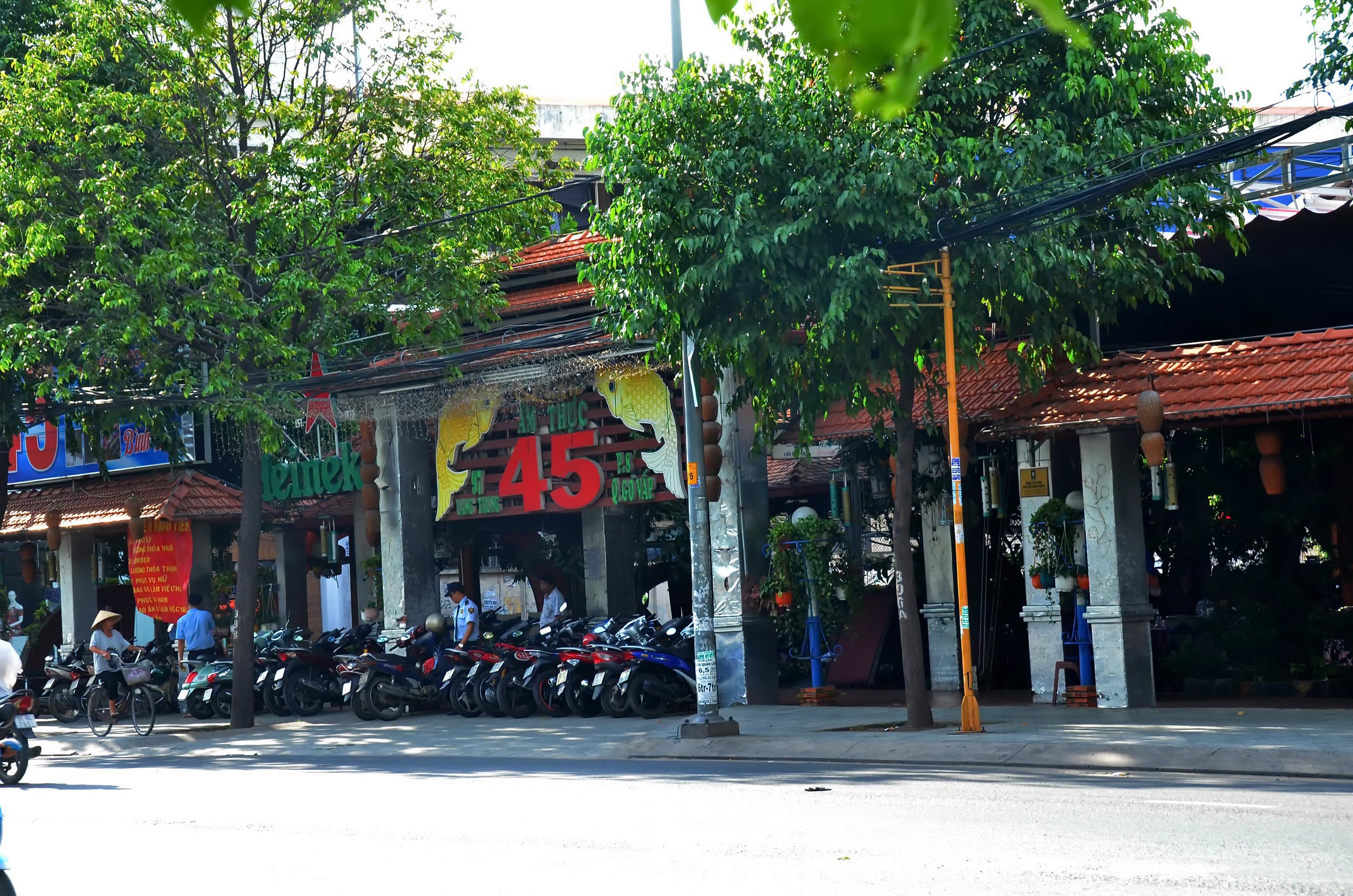 Cho thuê đất công để trục lợi