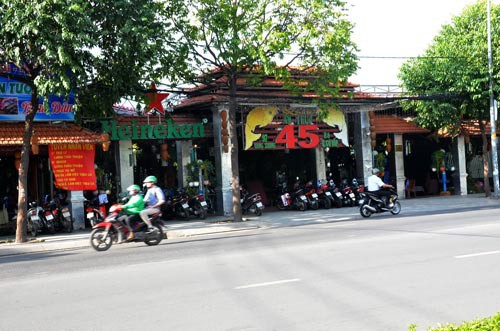 Lãng phí đất công: Mất mát đâu chỉ là tiền!