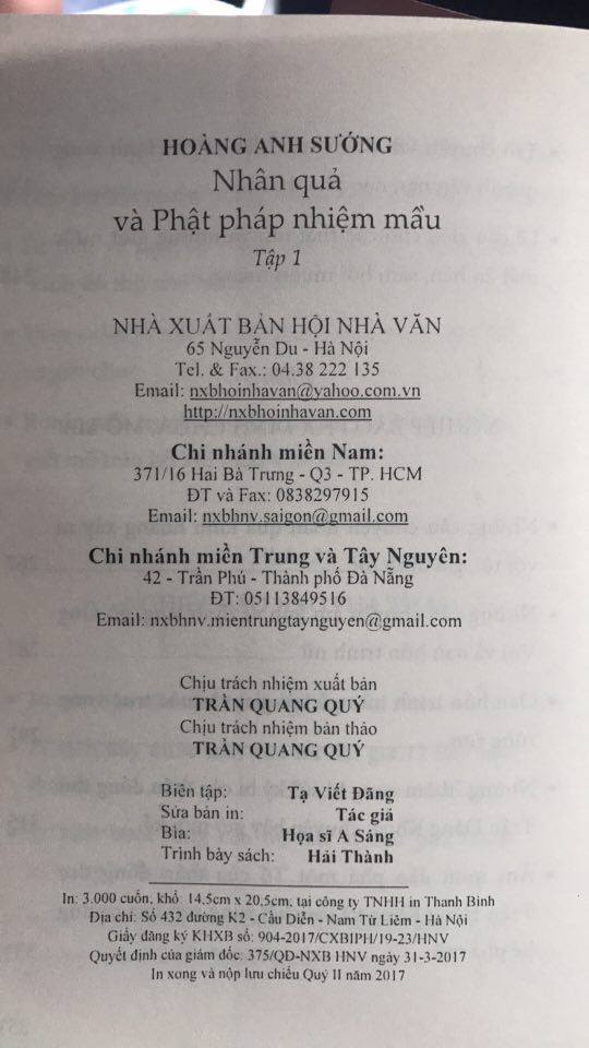 Bất ngờ cuốn sách bìa Phật pháp, ruột dâm ô - Ảnh 5.