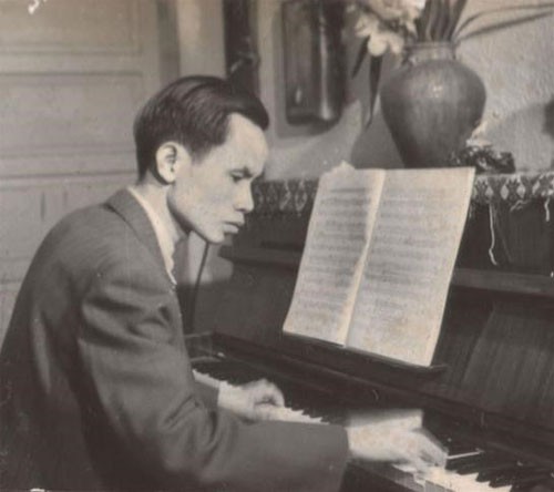 Văn Chung - Thổi hồn quê vào nhạc