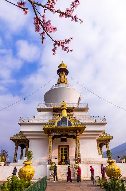 
Th&agrave;nh k&iacute;nh nguyện cầu
