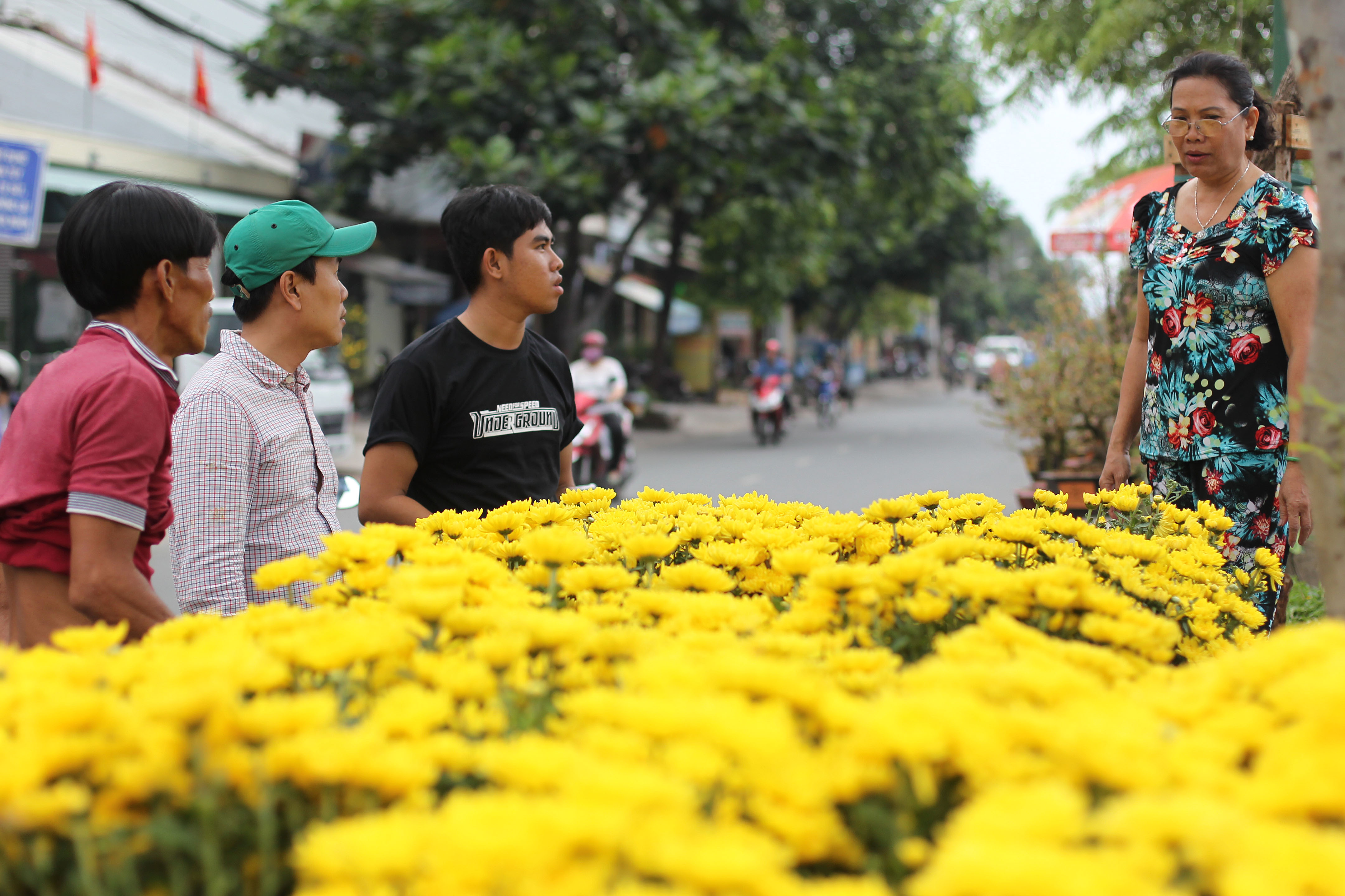 Nhộn nhịp chợ hoa Tết Sài Gòn