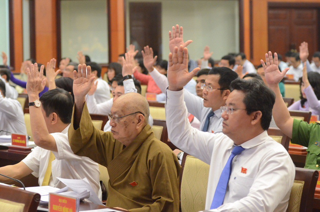 HĐND TP HCM thông qua nghị quyết thí điểm cơ chế đặc thù