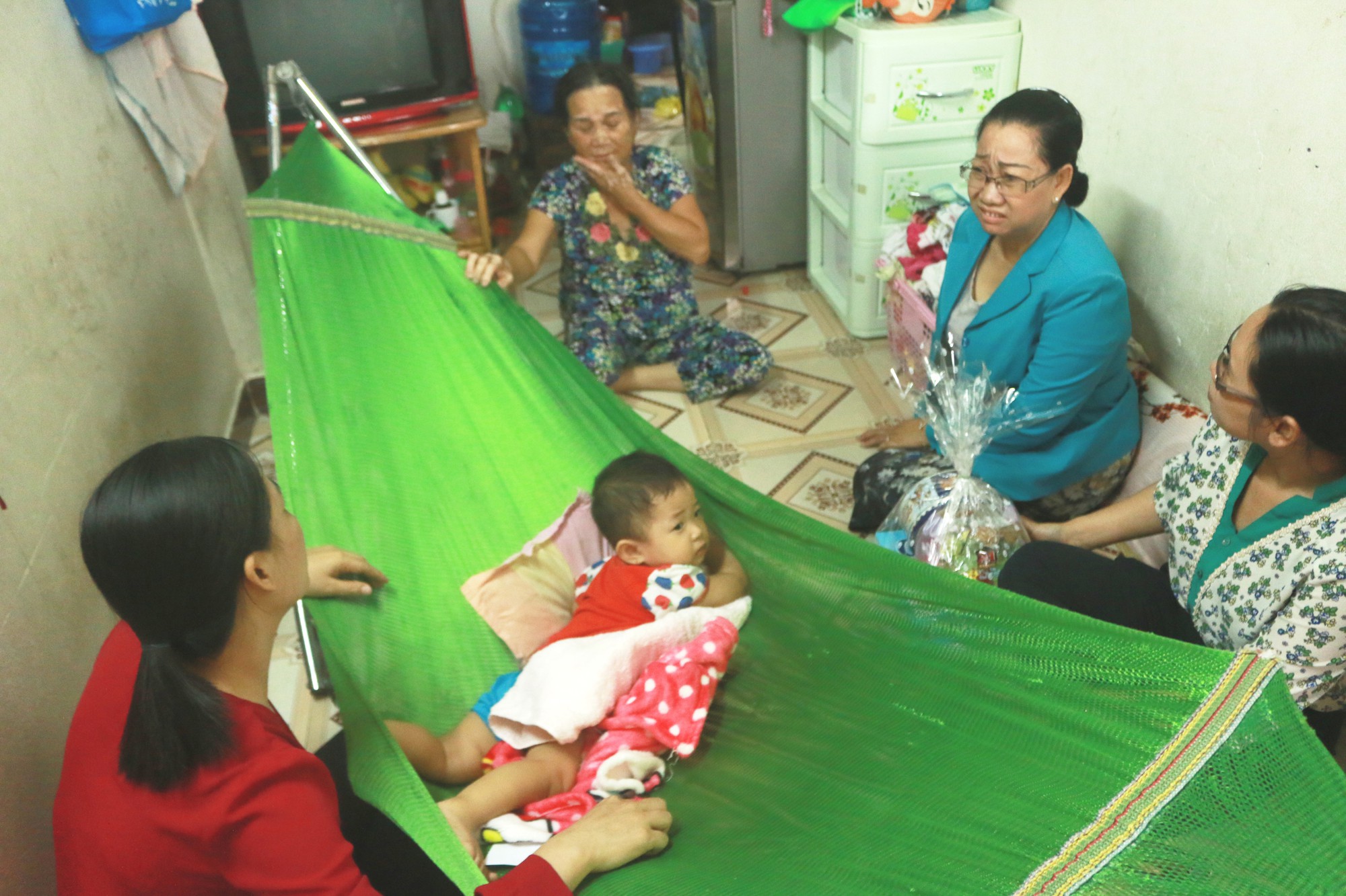 Có trách nhiệm cụ thể, trẻ vẫn bị bạo hành!