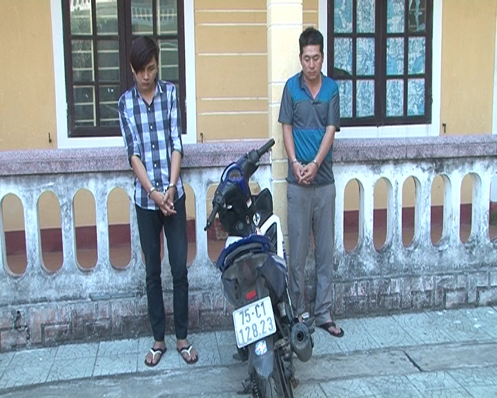 Nam sinh viên nghiện ma túy mượn xe đi cướp giật