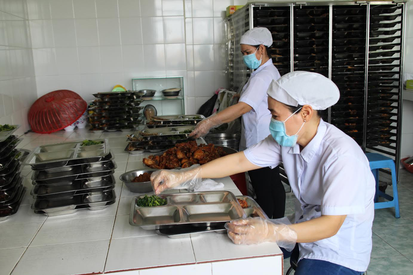 Đừng keo kiệt với công nhân!