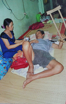 Vợ chồng già mắc bệnh hiểm nghèo