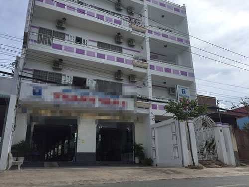 Bí mật của ông phó cục trưởng sẽ dần được "bật mí"