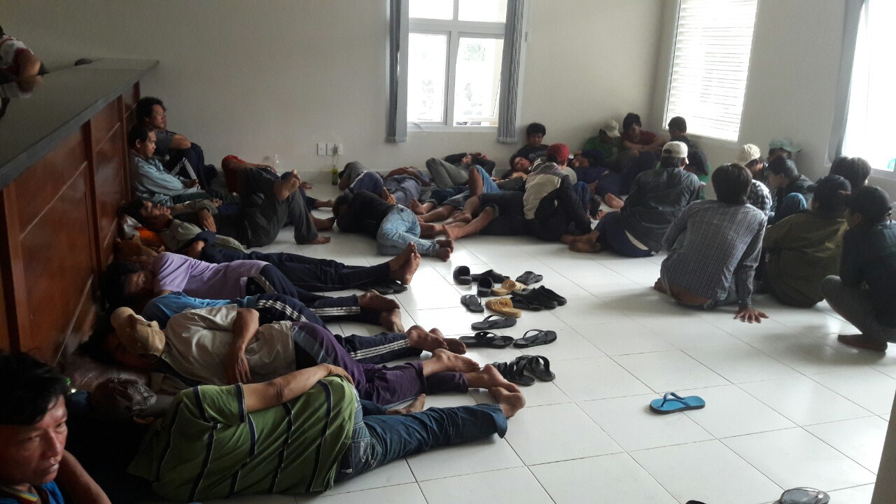 Gi&oacute; mạnh dần, C&ocirc;n Đảo đ&oacute;n 1.000 người tr&aacute;nh b&atilde;o số 16 (Tembin) - Ảnh 9.