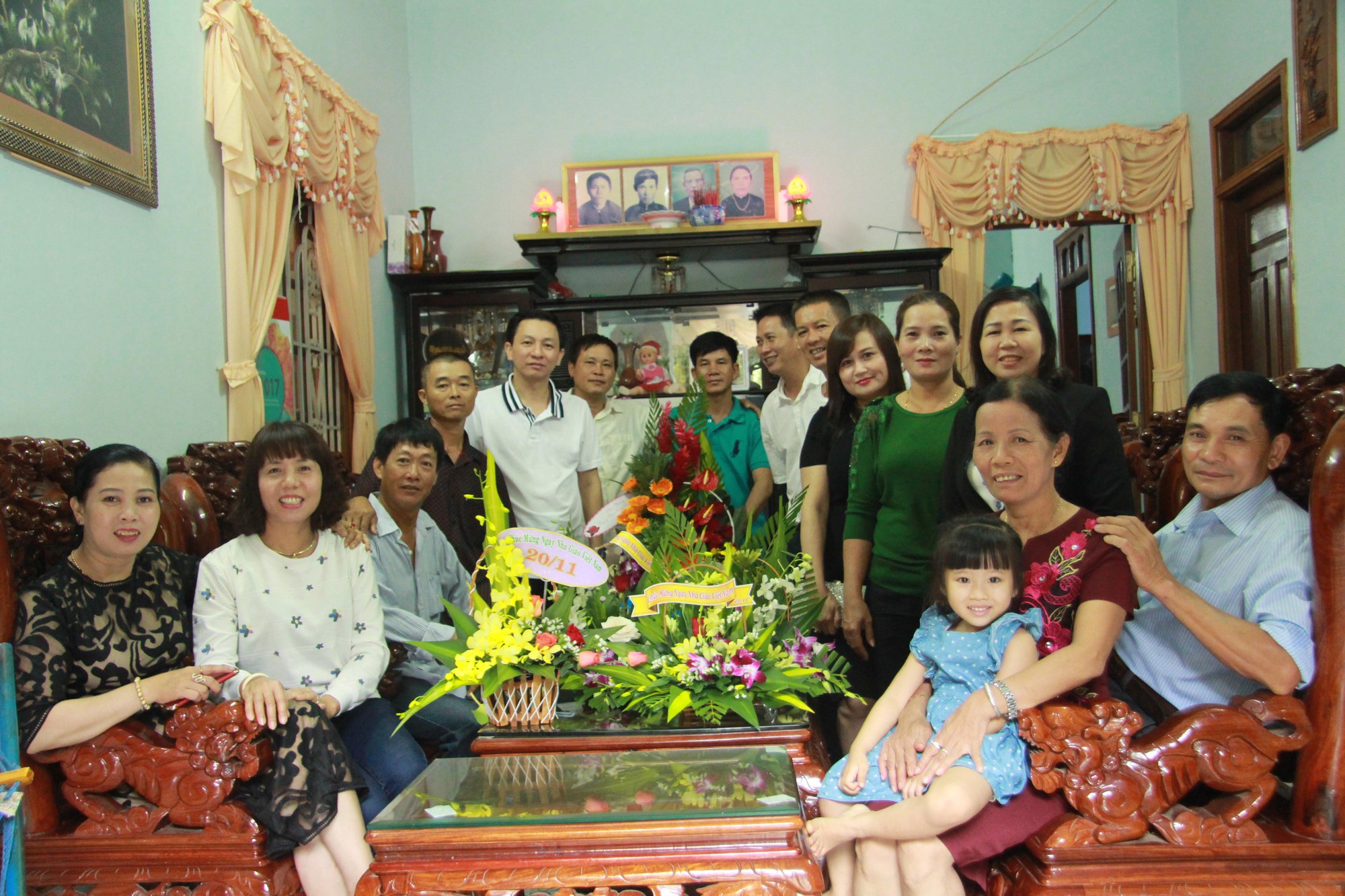 Những người đi gieo chữ t&acirc;m - Ảnh 2.