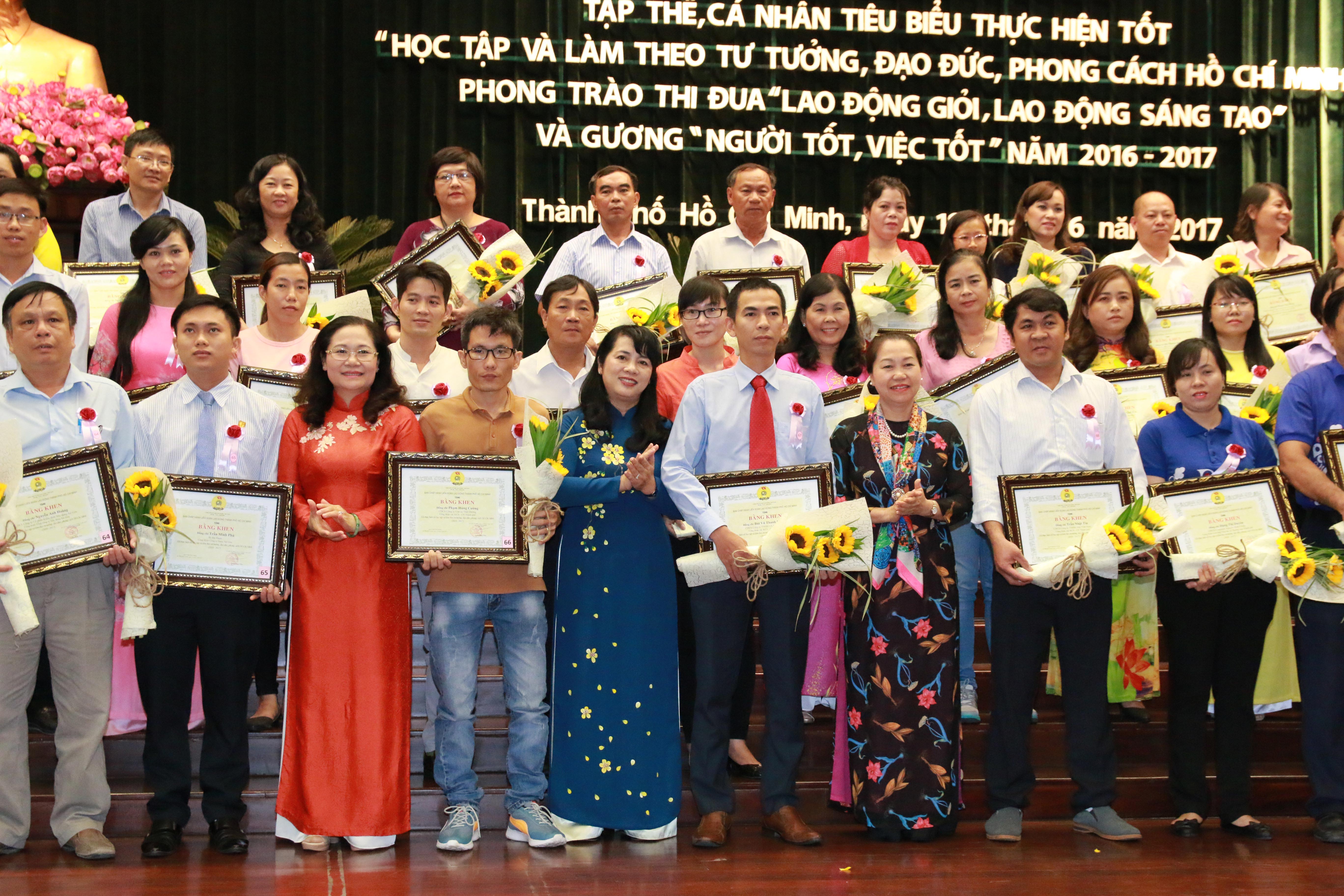 Những tr&aacute;i tim nhiệt huyết - Ảnh 1.