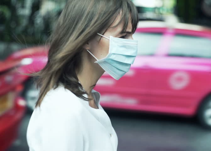 Đi bộ trên phố ô nhiễm chỉ là "công dã tràng"