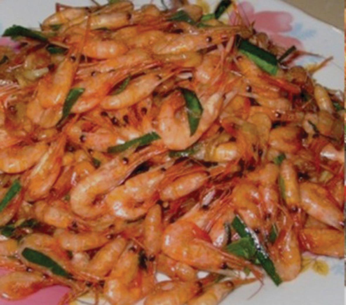 Về ăn tép rong của má