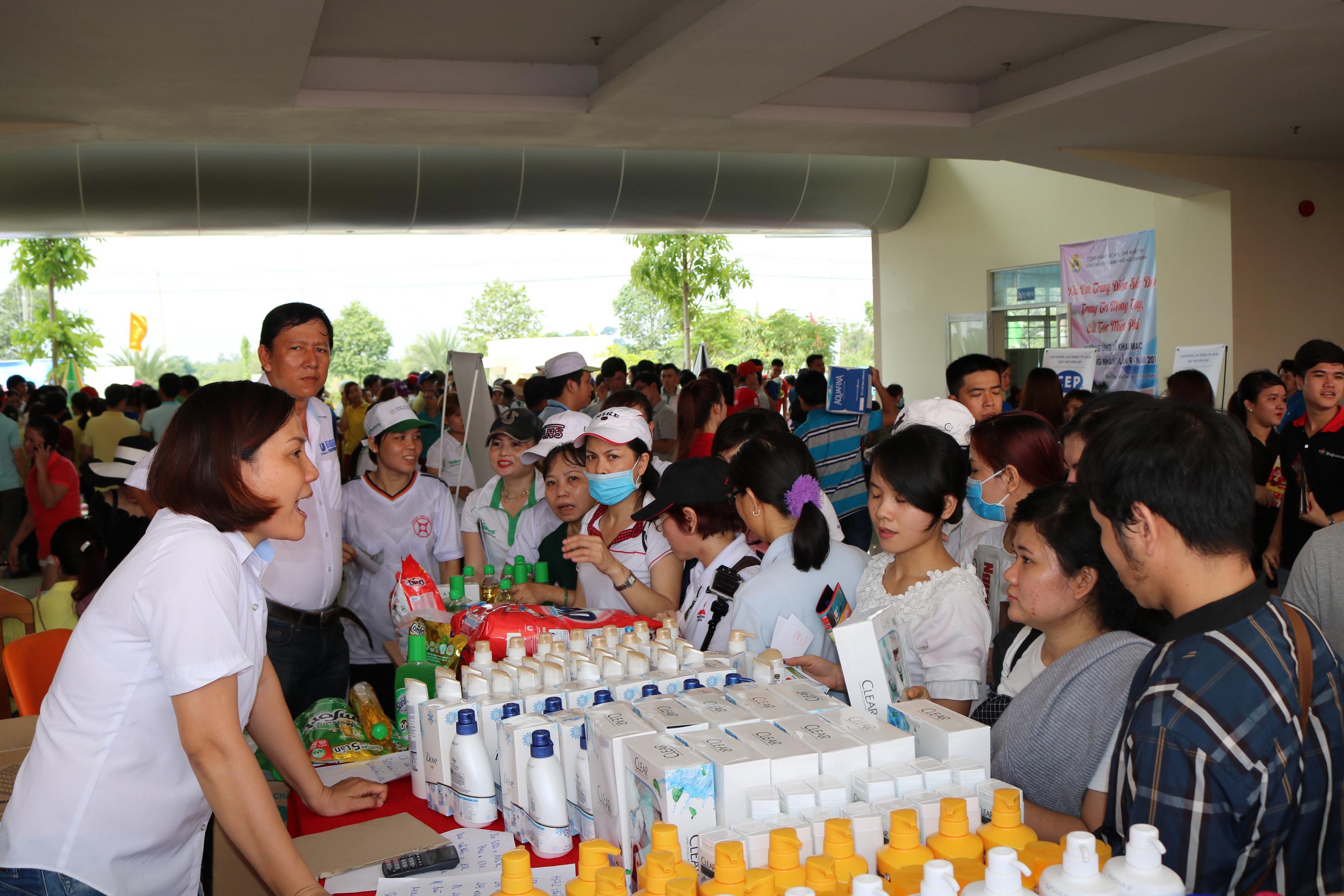 Biểu dương các mô hình chăm lo tốt cho đoàn viên
