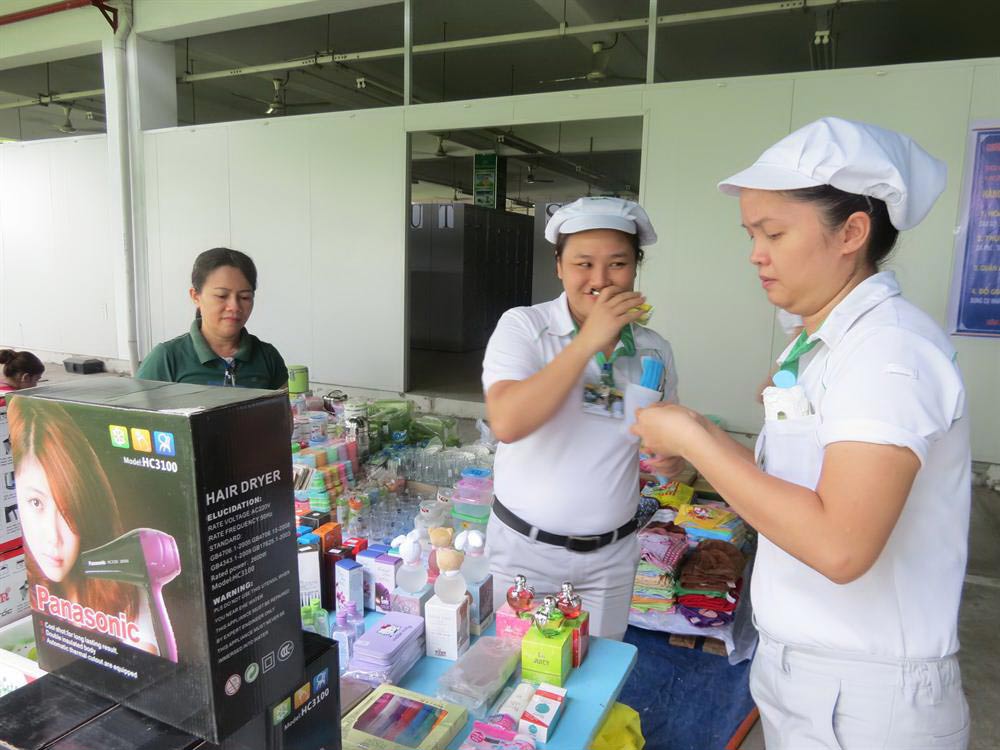 Bán hàng giảm giá cho công nhân