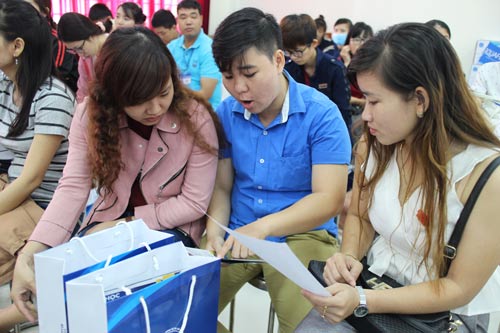 Đem lớp học đến với c&ocirc;ng nh&acirc;n - Ảnh 2.
